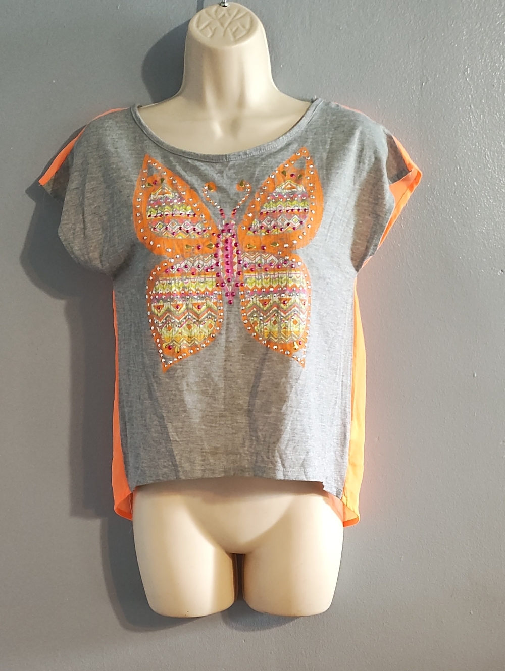 Kwdz Manufacturing Llc Grey & Neon Orange Butterfly Embellished Top